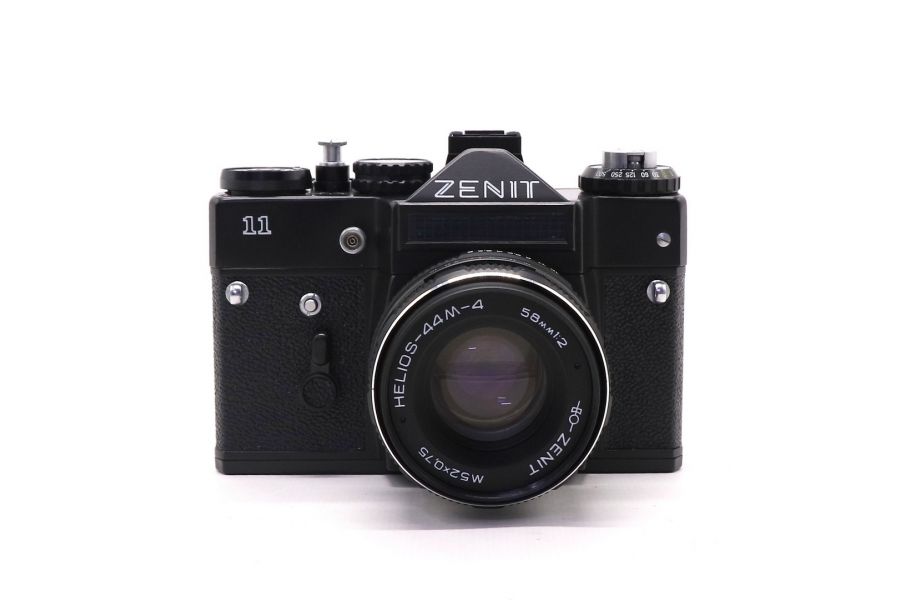 Фотоаппарат Зенит 11 kit в упаковке (СССР, 1989)