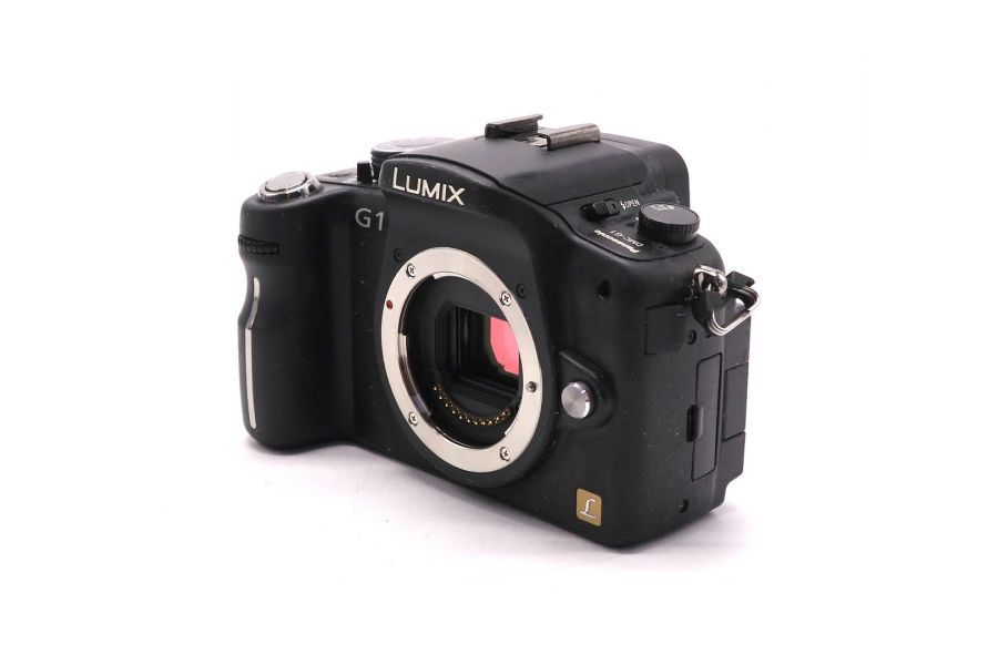 Panasonic Lumix DMC-G1 body в упаковке (пробег 2145 кадров)