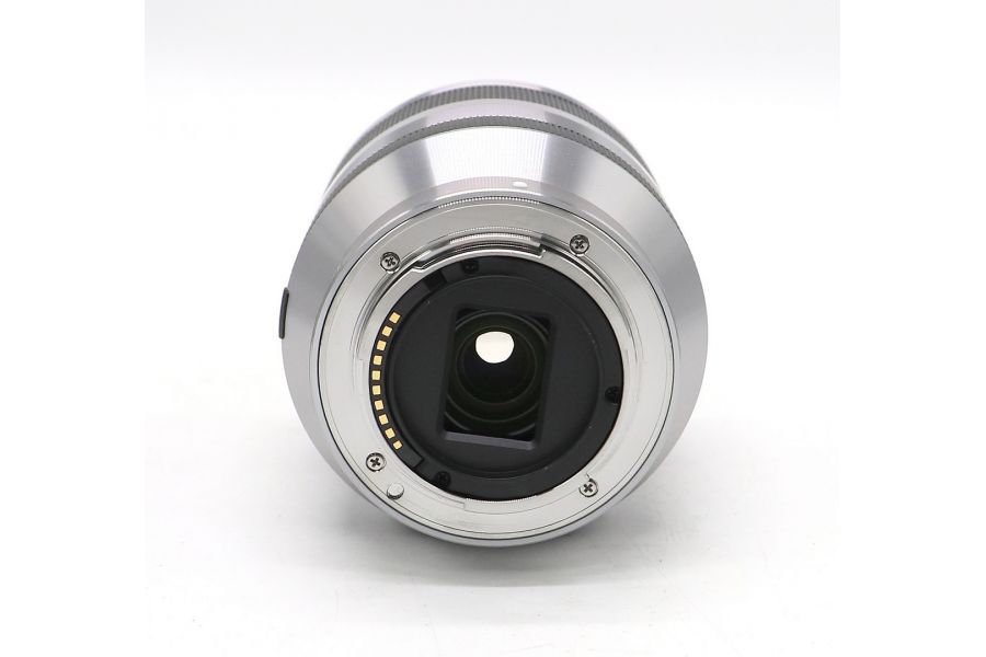 Объектив Sony 18-200mm f/3.5-6.3 E OSS (SEL18200)