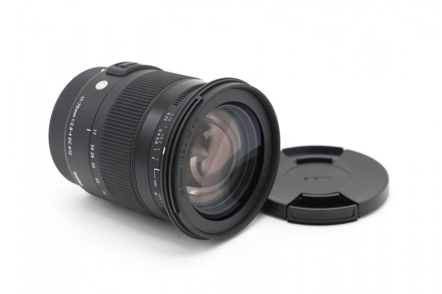 Sigma AF 17-70mm f/2.8-4 DC MACRO OS HSM Contemporary Canon