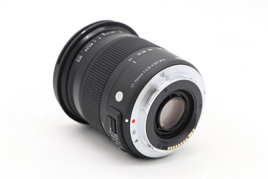 Sigma AF 17-70mm f/2.8-4 DC MACRO OS HSM Contemporary Canon