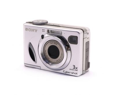 Компактная цифровая камера Sony Cyber-shot DSC-W7