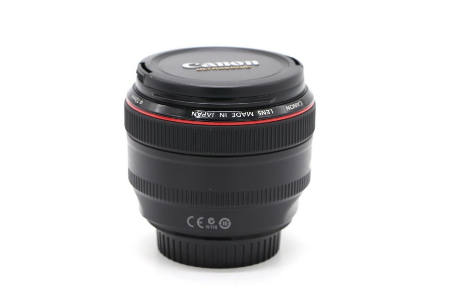 Canon EF 50mm f/1.2L USM