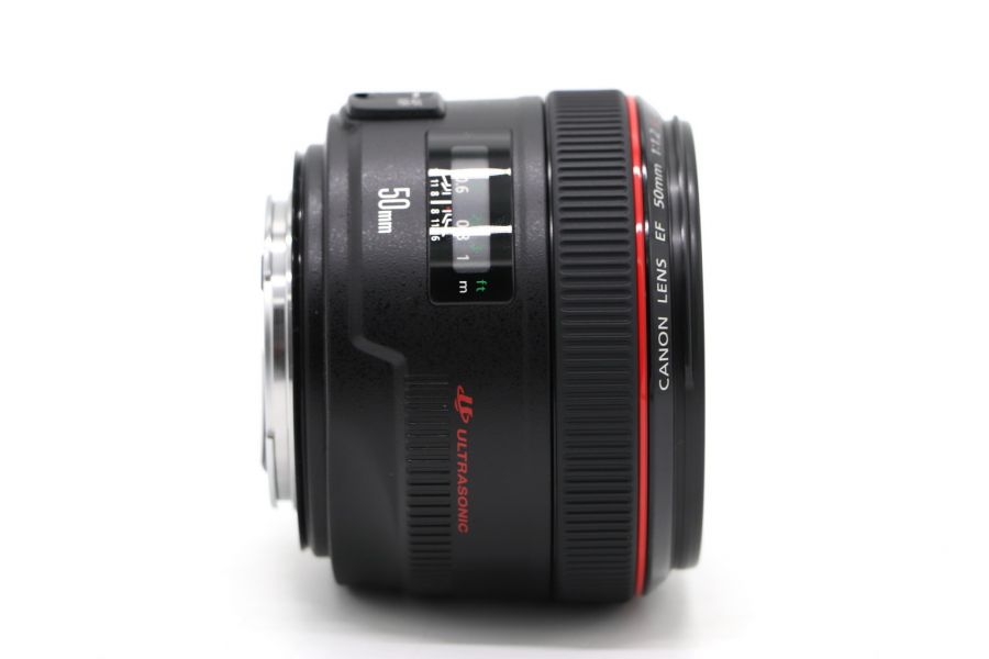 Canon EF 50mm f/1.2L USM
