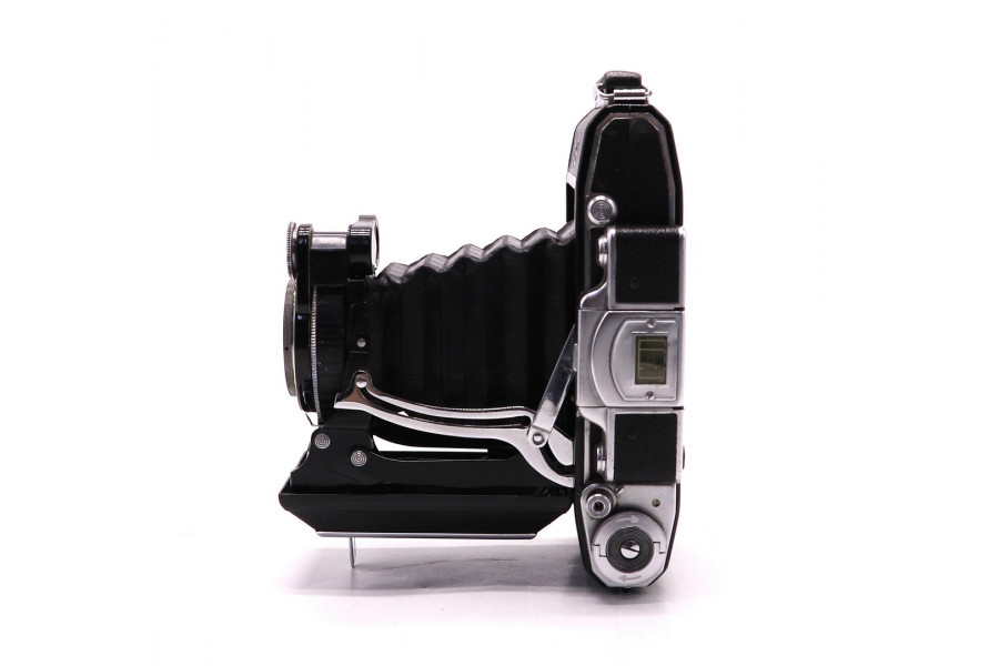 Складная фотокамера Zeiss Ikon Super Ikonta 531/2