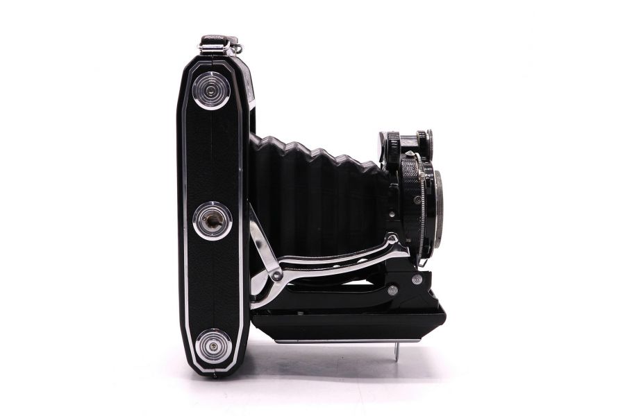 Складная фотокамера Zeiss Ikon Super Ikonta 531/2