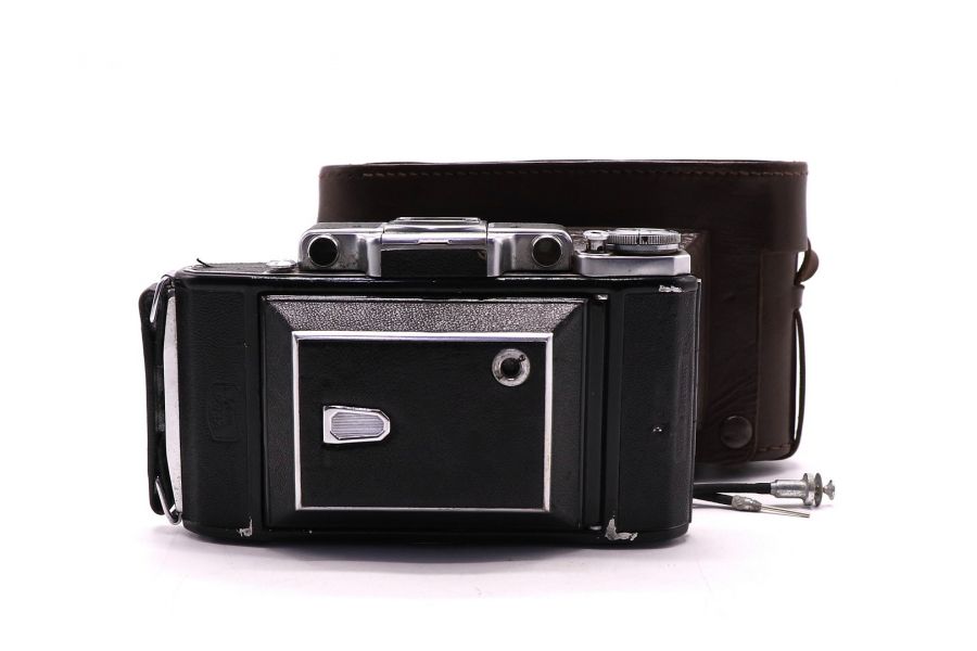 Складная фотокамера Zeiss Ikon Super Ikonta 531/2