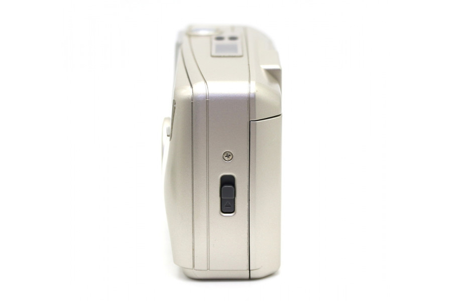 Винтажная компактная камера Olympus Trip 505