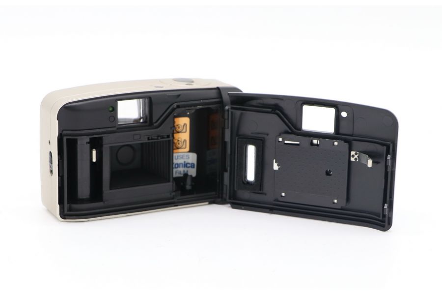 Плёночный компактный фотоаппарат Konica POP BF-100