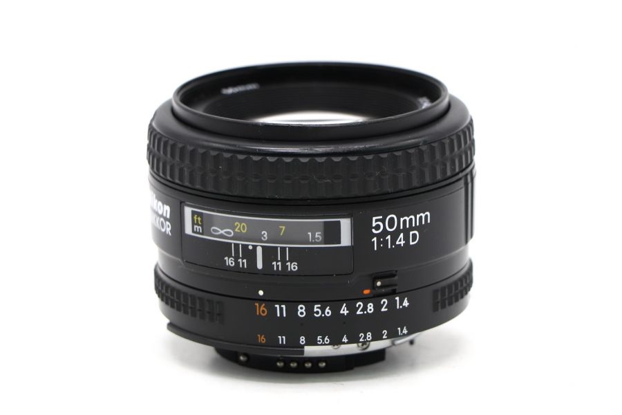 Стандартный объектив Nikon 50mm f/1.4D AF Nikkor 
