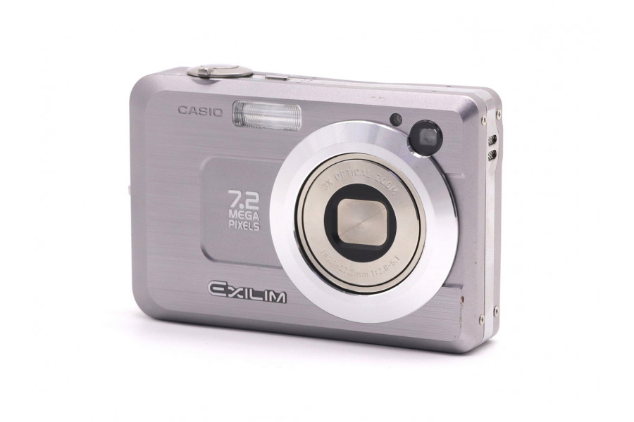 Компактная фотокамера Casio Exilim EX-Z750