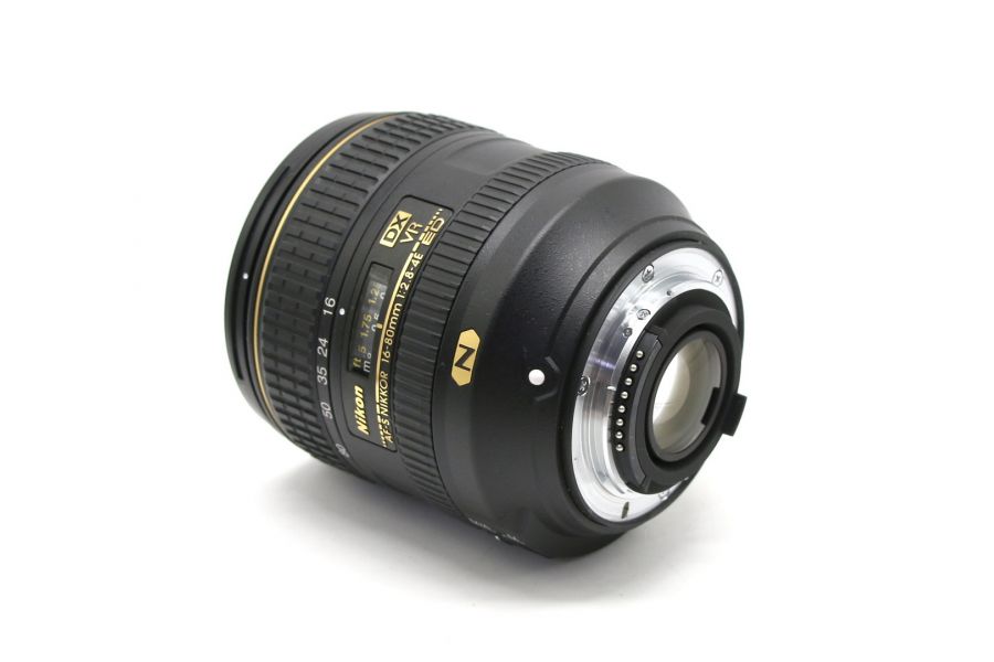 Nikon 16-80mm f/2.8-4E ED VR AF-S DX Nikkor F