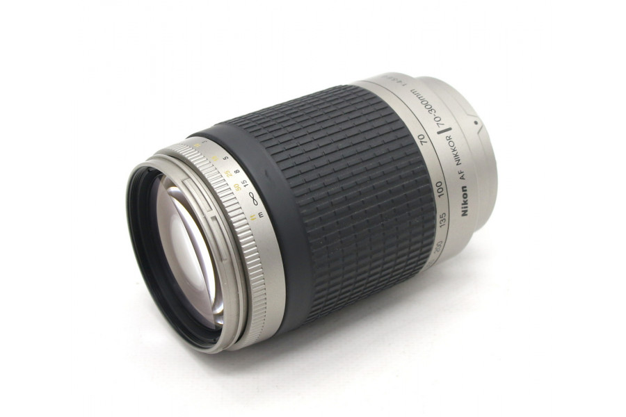 Автофокусный Nikon 70-300mm f/4-5.6G AF Nikkor