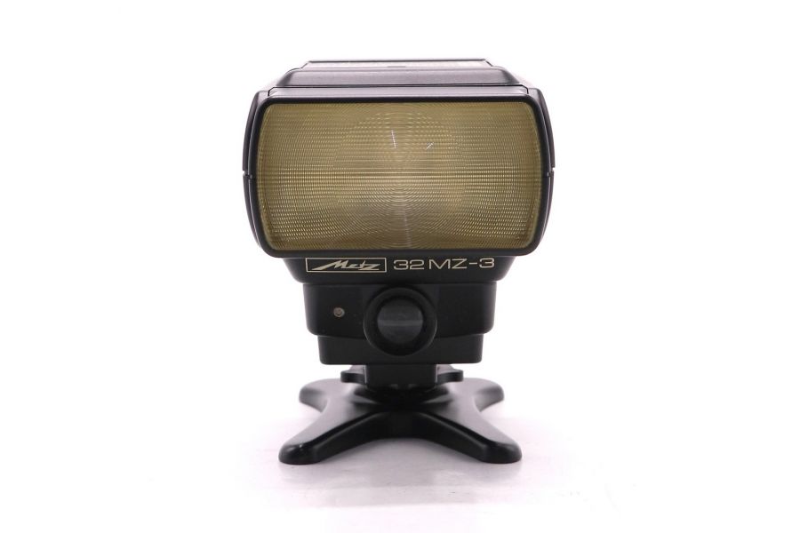 Автоматическая фотовспышка Metz Mecablitz 32 MZ-3