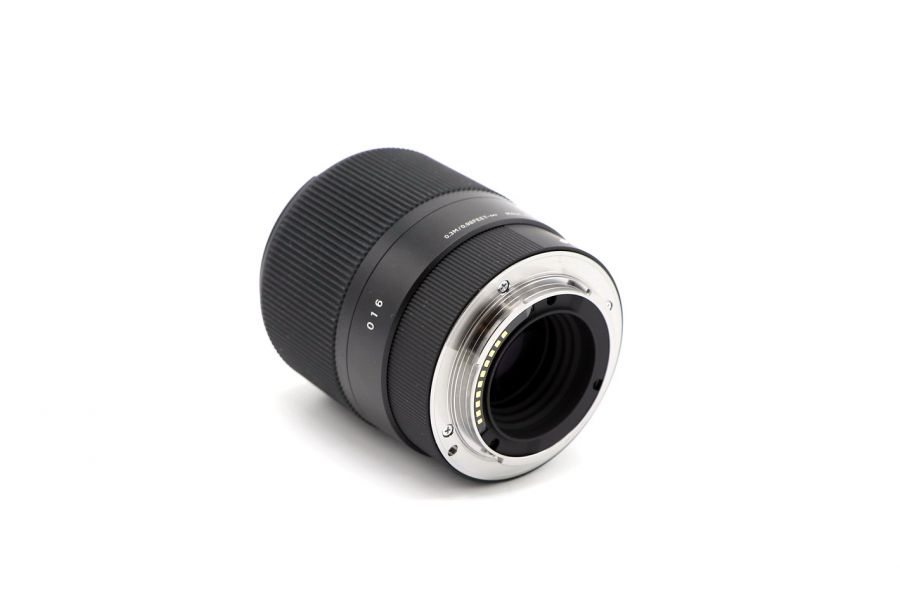Новый Sigma AF 30mm f/1.4 DC DN Contemporary Sony E в упаковке