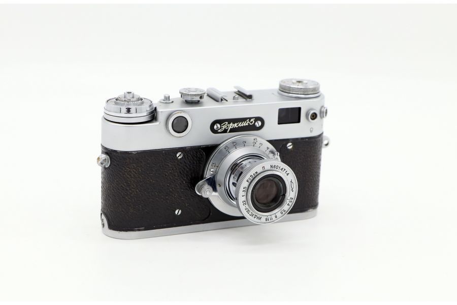 Камера Зоркий 5 + Индустар-22 (СССР, 1958)