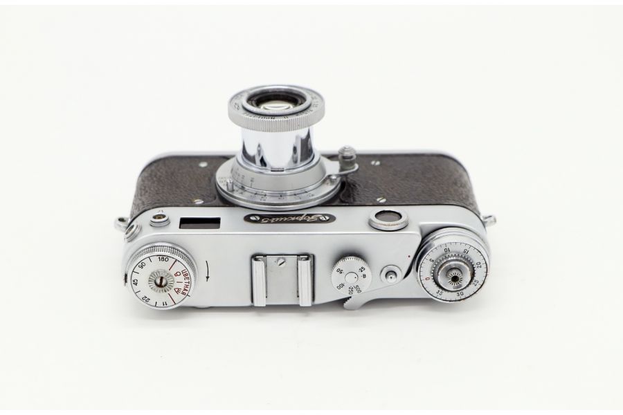 Камера Зоркий 5 + Индустар-22 (СССР, 1958)