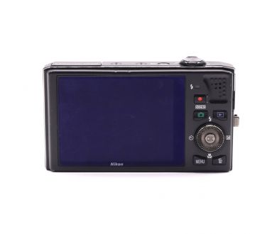 Компактная фотокамера Nikon coolpix S8000