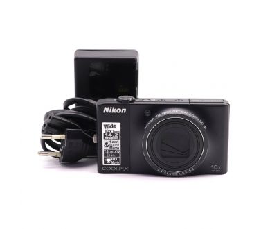 Компактная фотокамера Nikon coolpix S8000