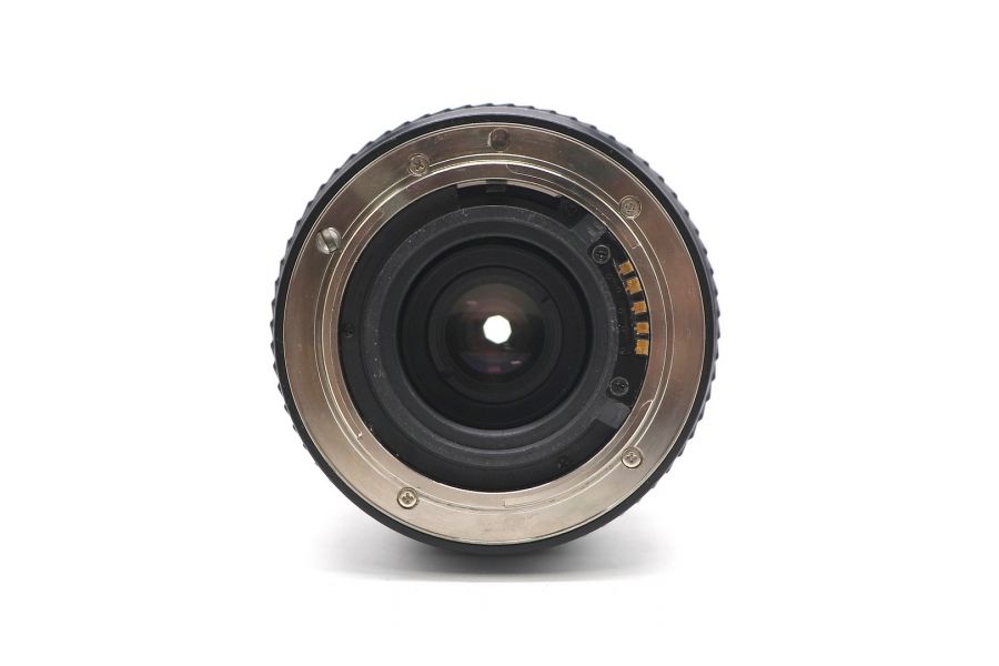 Tokina AF 28-80mm f/3.5-5.6