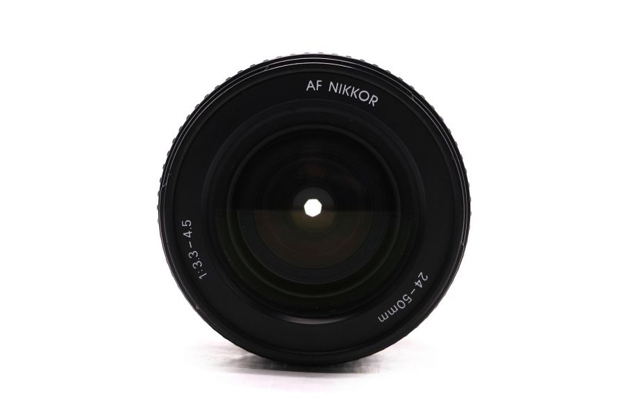 Объектив Nikon 24-50mm f/3.3-4.5 AF Nikkor