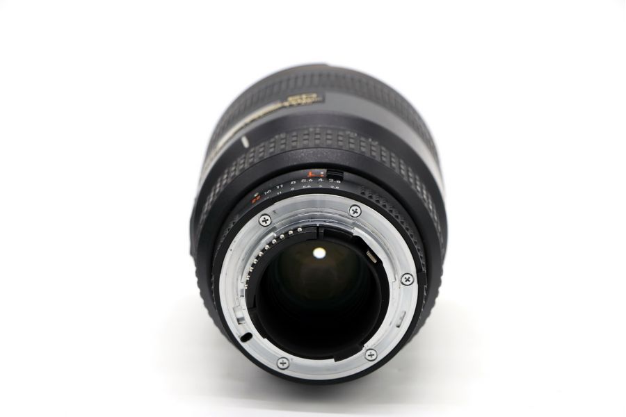 Объектив Nikon 17-35mm f/2.8D IF-ED AF-S Zoom-Nikkor