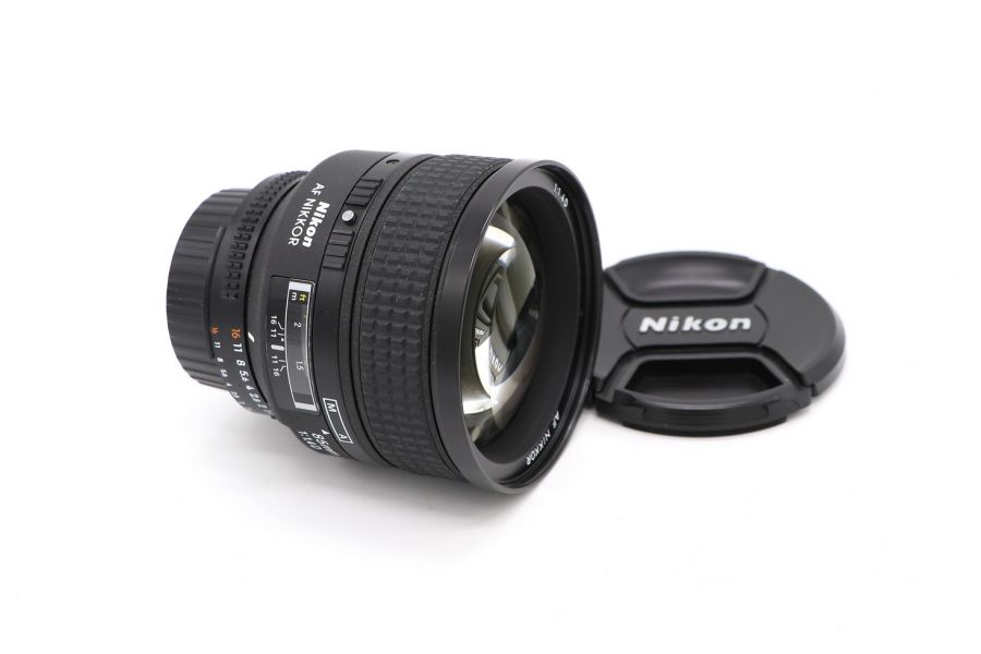 Nikon 85mm f/1.4D IF AF Nikkor 