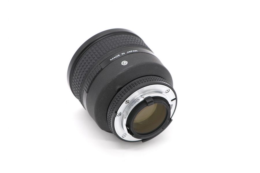 Nikon 85mm f/1.4D IF AF Nikkor 