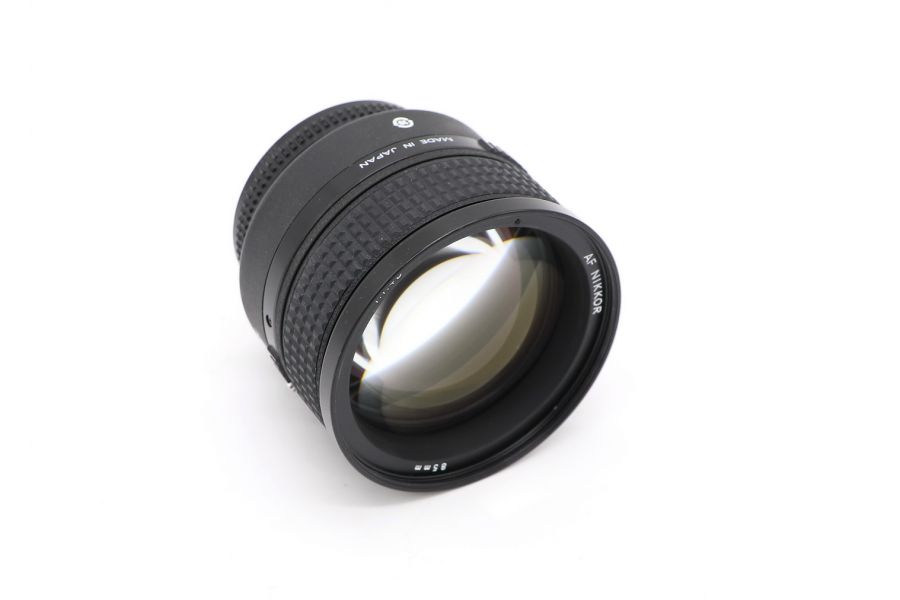 Nikon 85mm f/1.4D IF AF Nikkor 