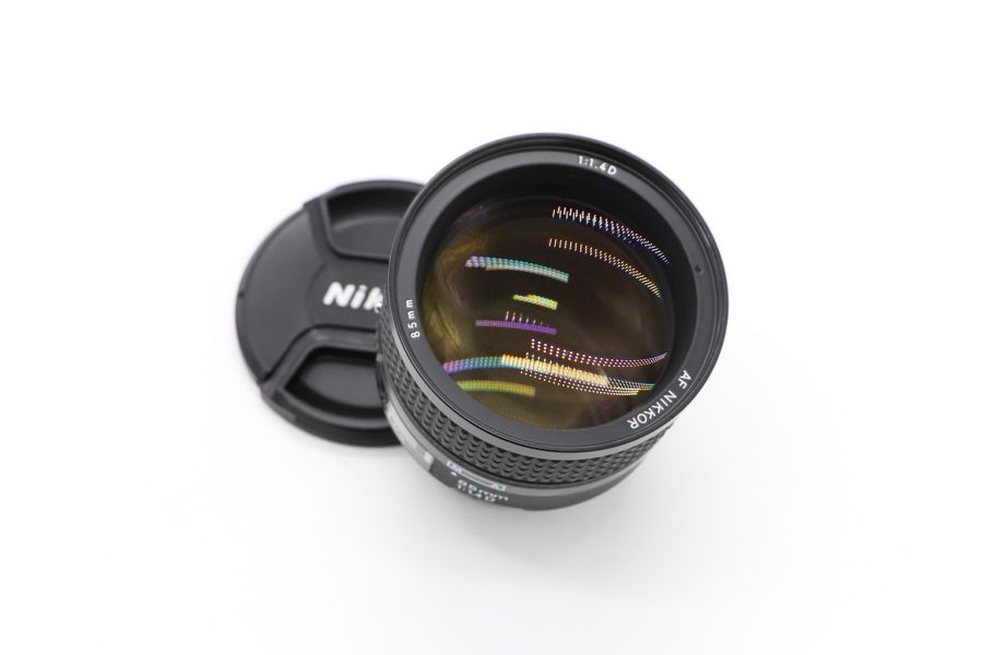 Nikon 85mm f/1.4D IF AF Nikkor 