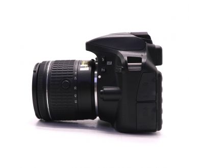 Nikon D3300 kit в упаковке (пробег 1715 кадров)