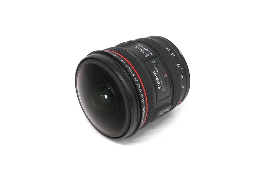Canon EF 8-15mm f/4.0L Fisheye USM