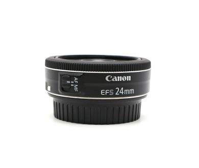Объектив Canon EF-S 24mm f/2.8 STM в упаковке