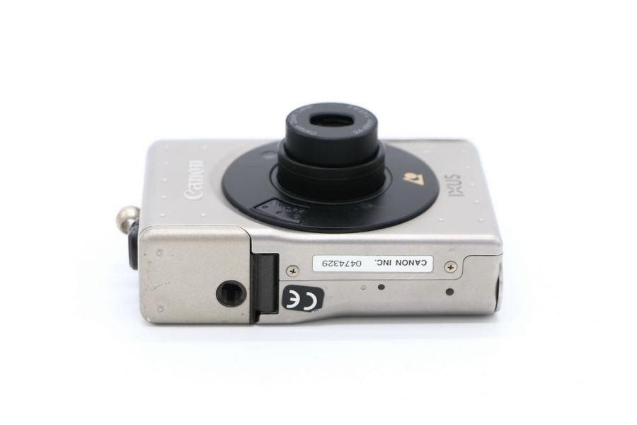 Фотокамера пленочная Canon IXUS (Japan, 1996)