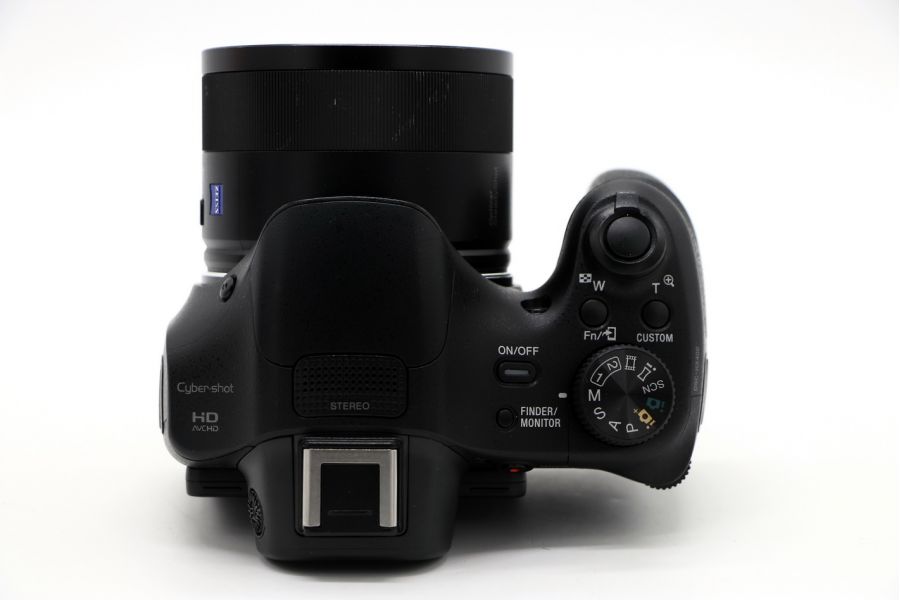 Компактные цифровые фотоаппараты Sony DSC-HX400