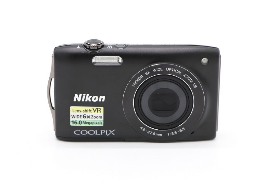 Фотоаппарат компактный Nikon Coolpix S3300