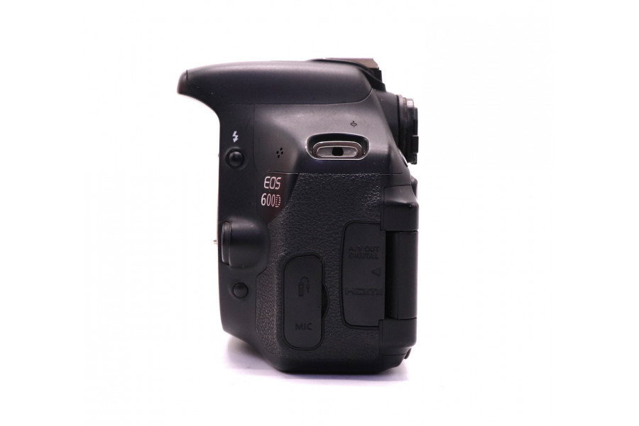 Canon EOS 600D body в упаковке (пробег 44830 кадров)