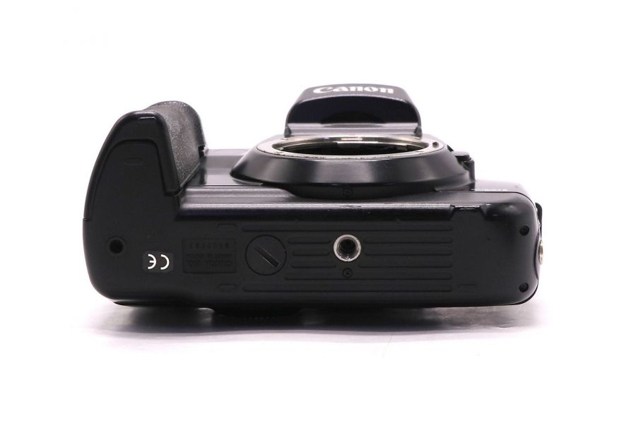 Фотоаппарат Canon EOS 5 Quartz Date body