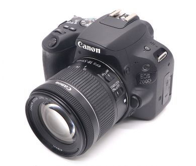 Камера Canon EOS 200D kit (пробег 1420 кадров)