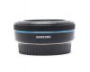 Объектив Samsung 30mm f/2 Pancake в упаковке