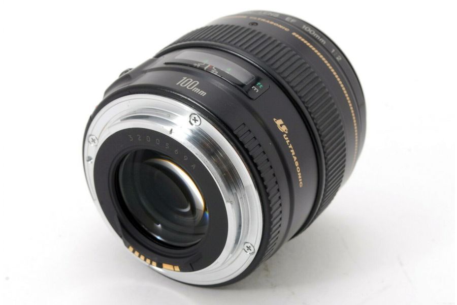 Canon EF 100mm f/2 USM