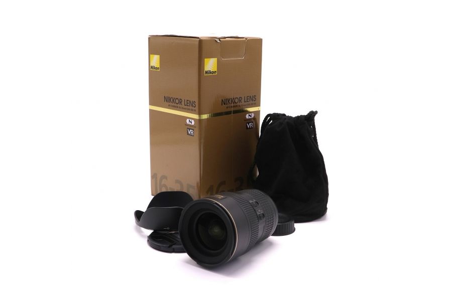 Объектив Nikon 16-35mm f/4G ED AF-S VR Nikkor в упаковке