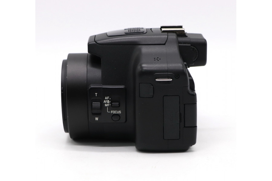 Компактная цифровая фотокамера Leica V-Lux 3