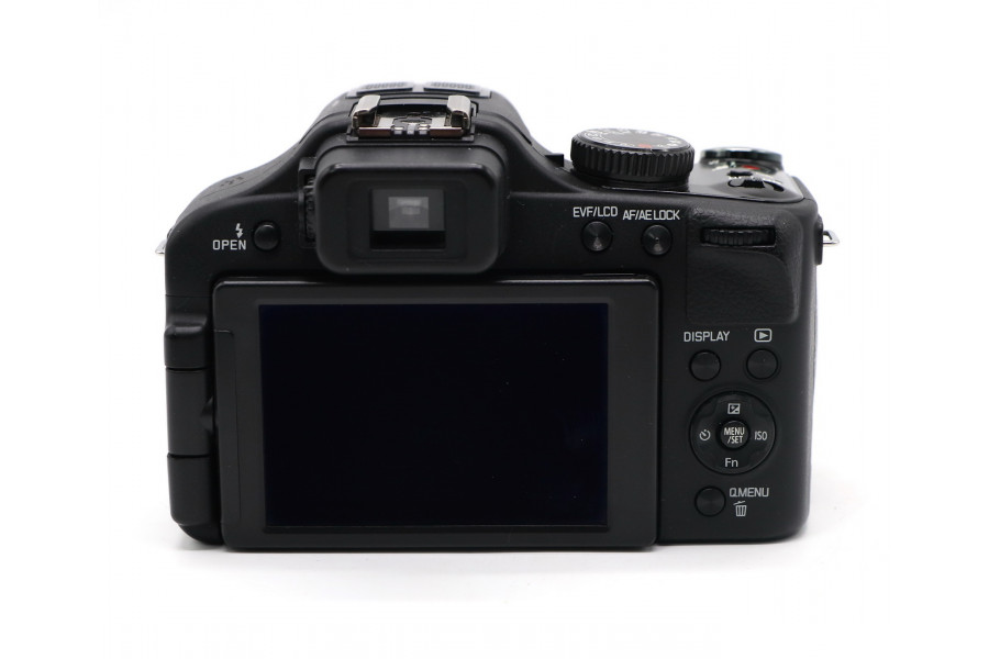 Компактная цифровая фотокамера Leica V-Lux 3