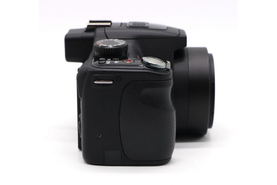 Компактная цифровая фотокамера Leica V-Lux 3