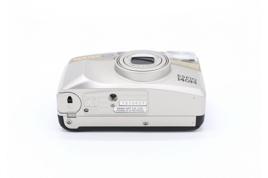 Компактный плёночный фотоаппарат Pentax Espio 140M