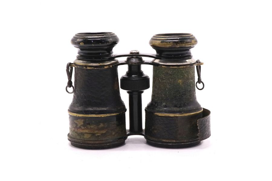 Старинный театральный бинокль IRIS Paris