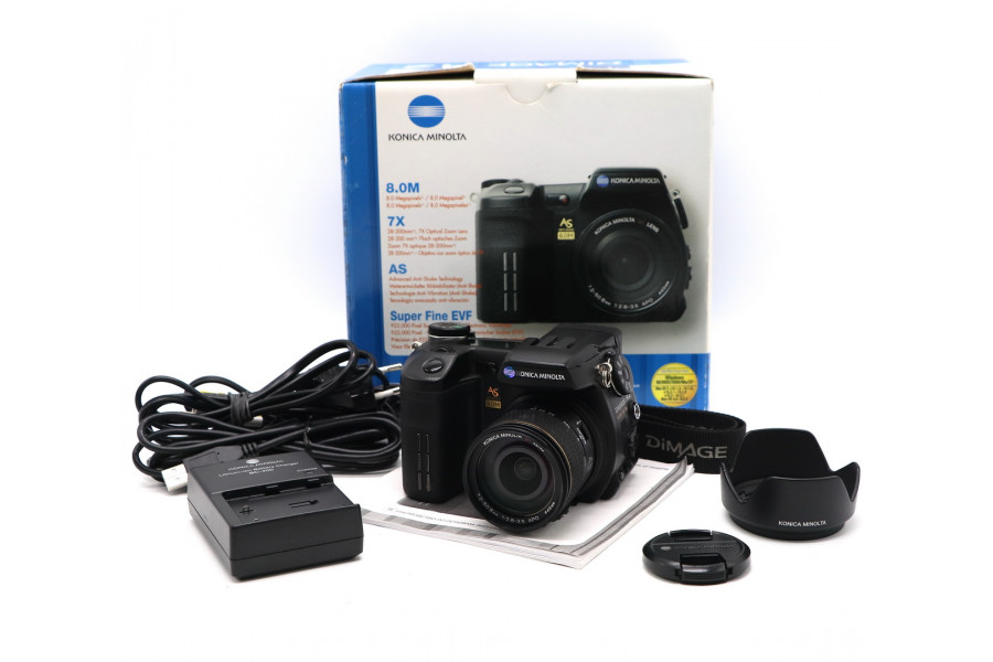 Фотокамера Konica Minolta DIMAGE A2 в упаковке
