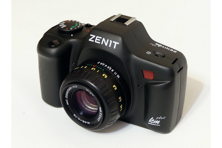 Фотокамера зеркальная Зенит КМ Plus + Зенитар-К2