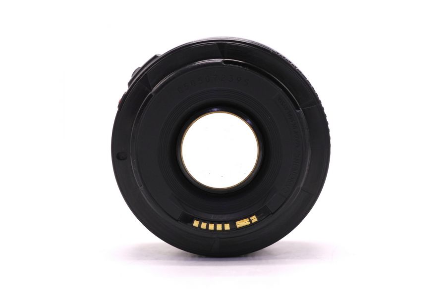 Canon EF 50mm f/1.8 II (Малайзия)